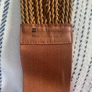 BCBG MAXAZRIA BELT BROWN